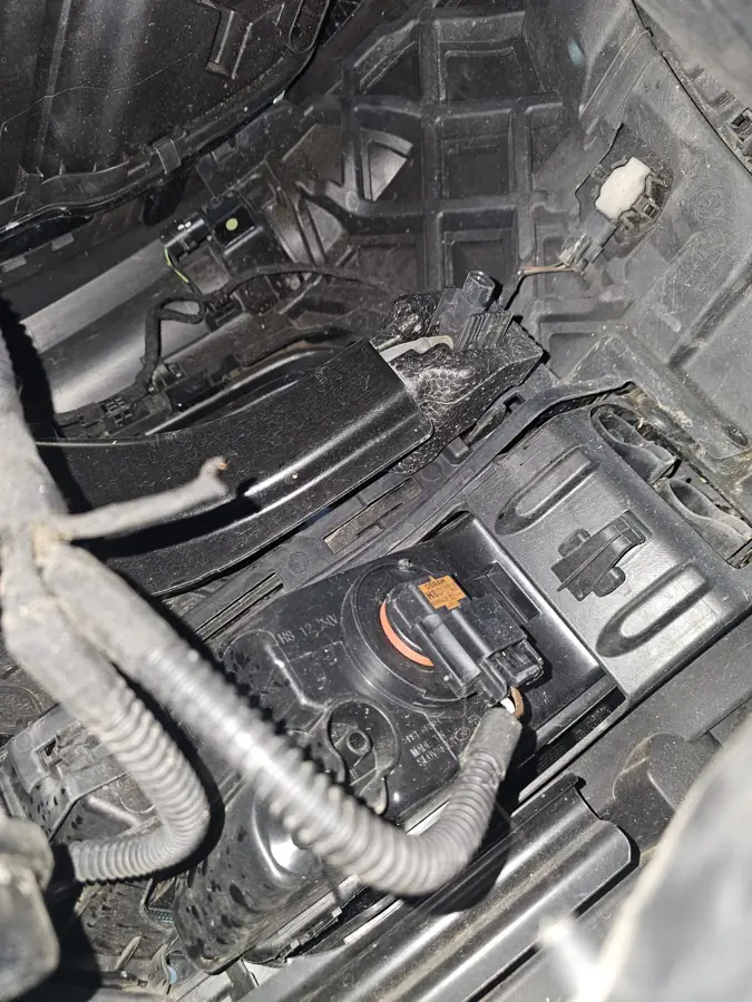 Behind-the-dash wiring inspection for an intermittent electrical fault